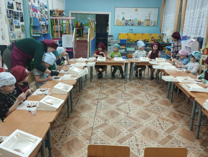 Роспись пряников Роспись пряников.